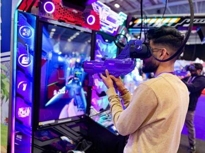 VR Agent - Player Using the Innovative VR Gun Controller
