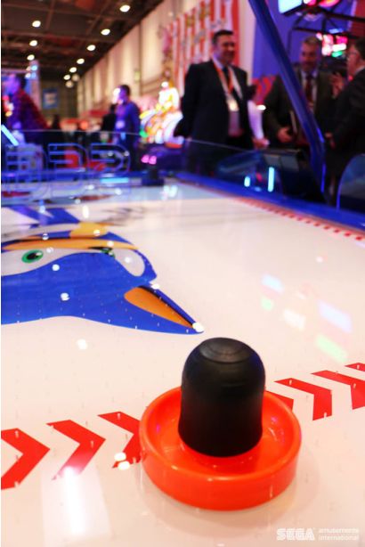 Sonic Sports Air Hockey - A close up of a mallet