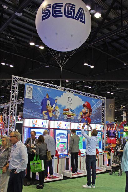 Mario & Sonic at the Olympic Games Tokyo 2020 Arcade Edition - People playing Tokyo 2020 on a converted Rio 2016 Cabinet